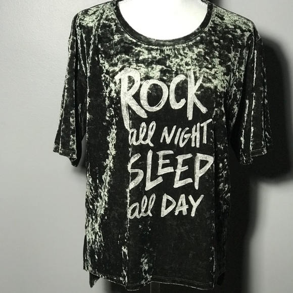 blouses - Picture 5 of 8